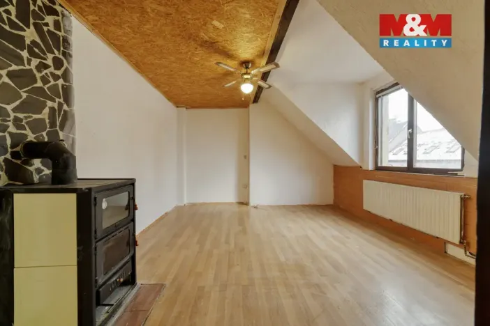 Prodej bytu 2+1, Aš, Studentská, 92 m2