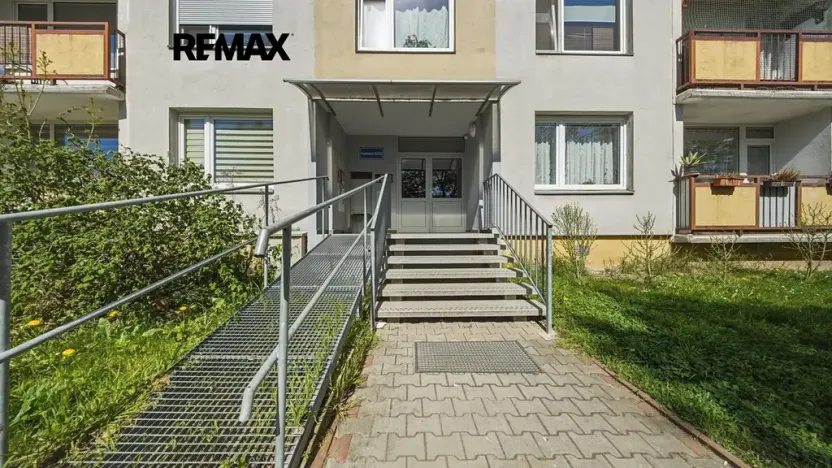 Prodej bytu 2+1, Děčín, Kamenická, 59 m2