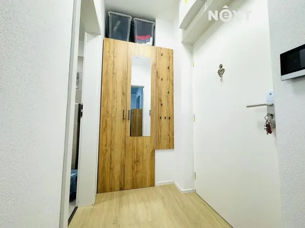 Pronájem bytu 1+kk, České Budějovice, Nádražní, 26 m2