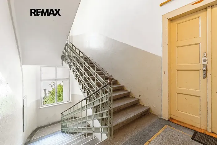 Prodej bytu 3+1, Praha - Bubeneč, U zeměpisného ústavu, 111 m2
