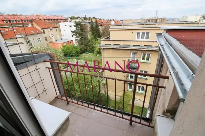 Pronájem bytu 2+kk, Praha - Vokovice, Na dlouhém lánu, 33 m2