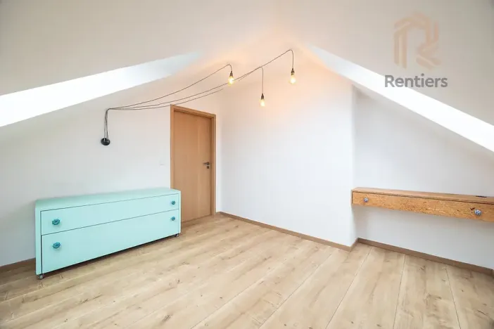 Prodej bytu 3+kk, Praha - Běchovice, Českobrodská, 94 m2