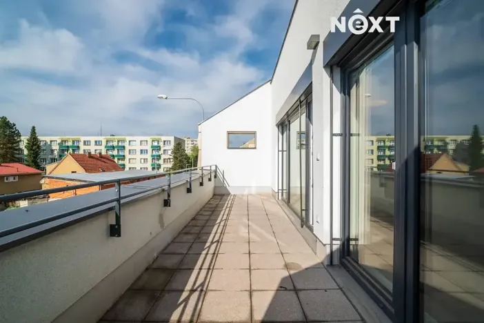 Pronájem bytu 1+kk, České Budějovice, O. Nedbala, 41 m2