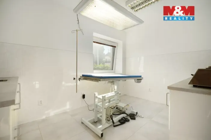 Prodej rodinného domu, Lázně Bohdaneč, Škroupova, 202 m2