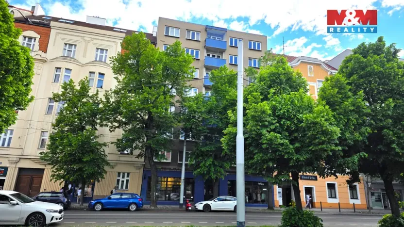 Pronájem obchodního prostoru, Praha - Holešovice, Ortenovo náměstí, 77 m2