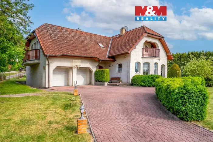 Prodej rodinného domu, Přerov nad Labem, 236 m2