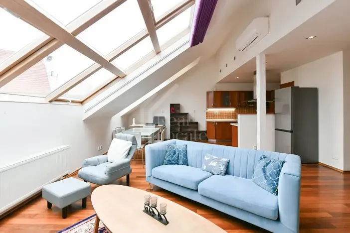 Pronájem bytu 2+kk, Praha - Nové Město, Helmova, 107 m2