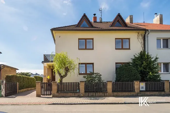Prodej rodinného domu, Pardubice, Ve Stezkách, 332 m2