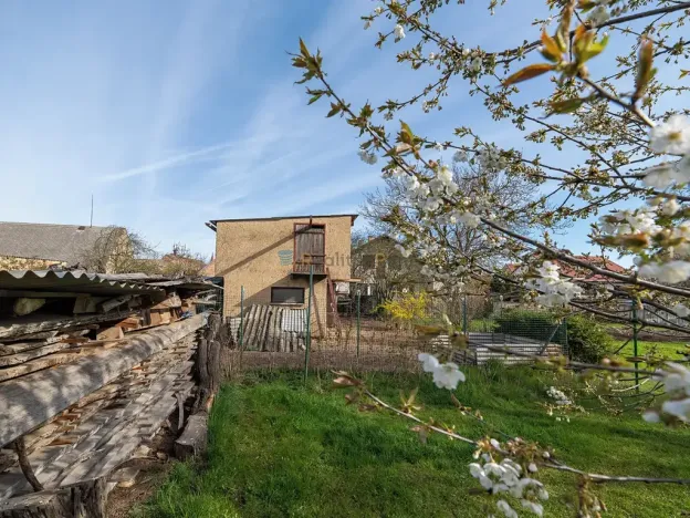 Prodej pozemku pro bydlení, Ořech, Polní, 1140 m2