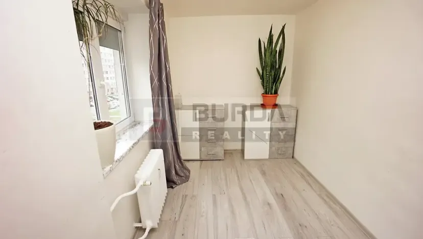 Prodej bytu 2+kk, Neratovice, 30 m2