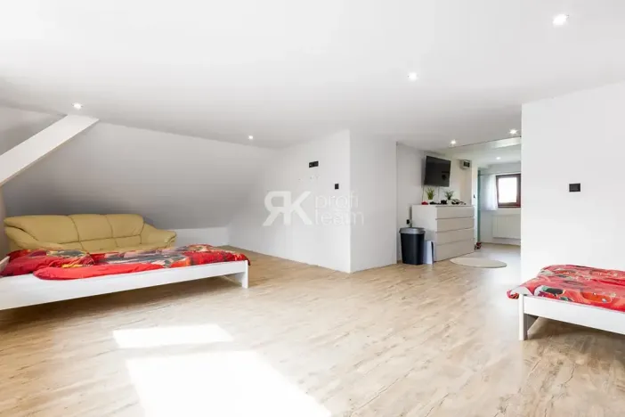 Prodej rodinného domu, Velká Polom, Lomená, 120 m2