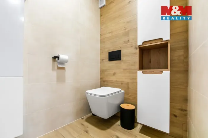 Prodej rodinného domu, Postoloprty - Strkovice, 180 m2