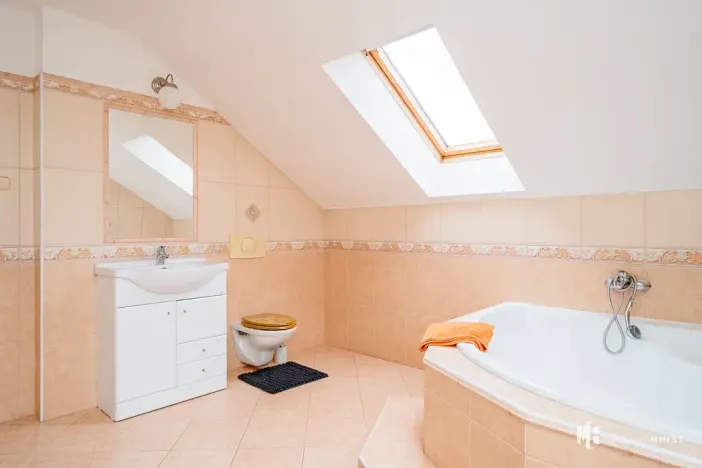 Prodej rodinného domu, Měšice, Na Rejdišti, 237 m2