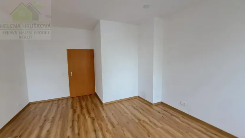 Pronájem bytu 3+kk, Ostrava, Hollarova, 85 m2