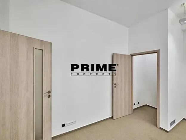 Pronájem kanceláře, Praha - Nové Město, Klimentská, 101 m2