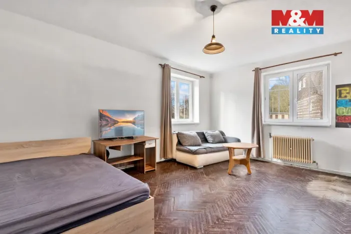 Prodej rodinného domu, Zákupy - Brenná, 242 m2
