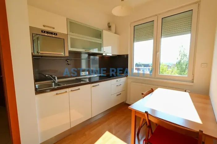 Pronájem bytu 1+kk, Praha - Stodůlky, Radouňova, 33 m2