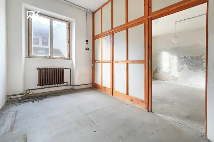 Prodej obchodního prostoru, Kolín, Pražská, 600 m2