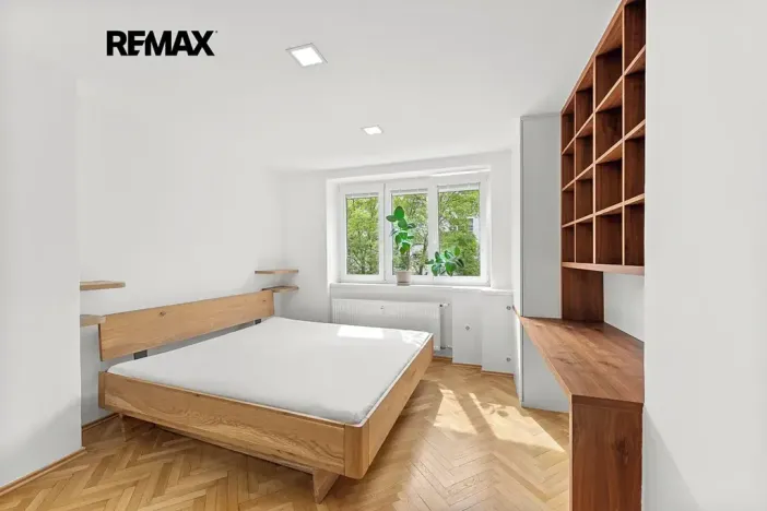 Prodej bytu 3+kk, Praha - Vršovice, Karpatská, 60 m2