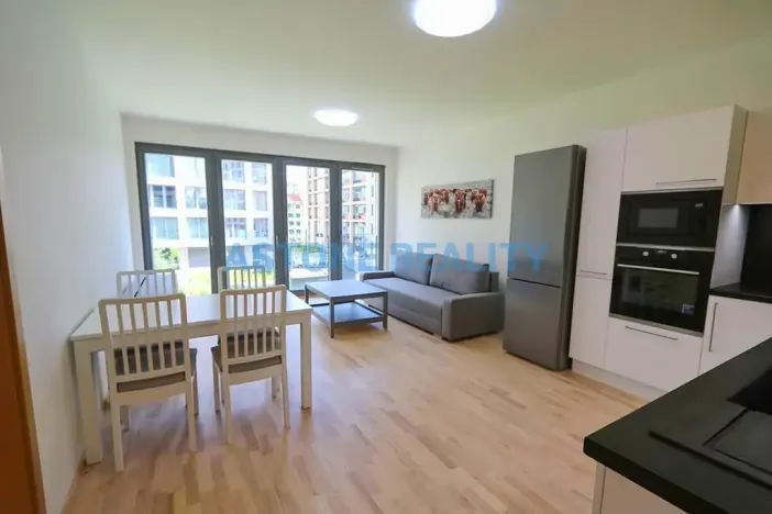 Pronájem bytu 2+kk, Praha - Karlín, U Mlýnského kanálu, 55 m2