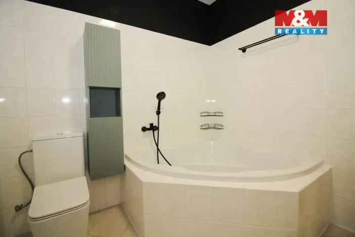 Pronájem bytu 2+kk, Horoměřice, Velvarská, 45 m2