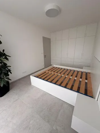 Pronájem bytu 2+kk, Hajany, 50 m2