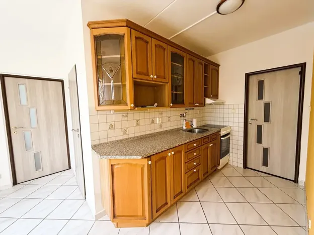 Prodej bytu 3+1, Červený Kostelec, Gen. Kratochvíla, 74 m2