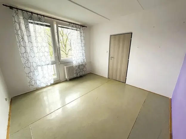Prodej bytu 3+1, Červený Kostelec, Gen. Kratochvíla, 74 m2