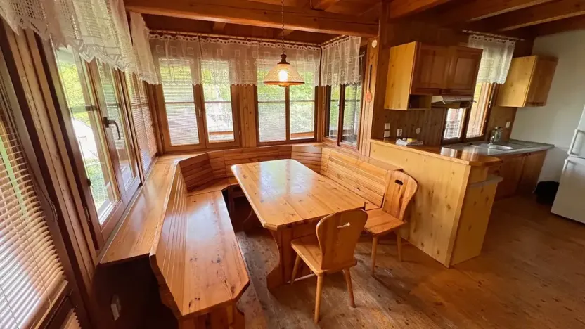 Prodej chaty, Oslnovice, 182 m2