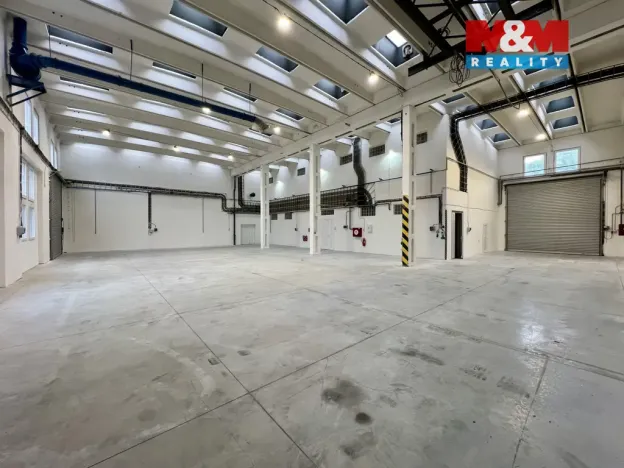 Pronájem výrobních prostor, Město Albrechtice, L. Janáčka, 410 m2