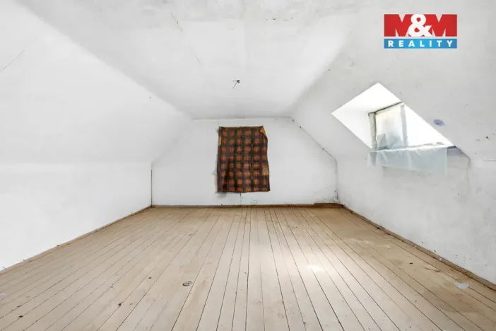 Prodej rodinného domu, Lobendava, 620 m2