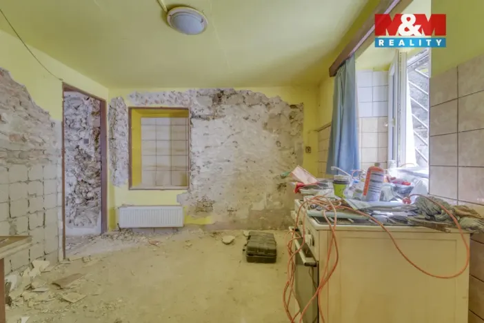 Prodej rodinného domu, Praha - Horní Počernice, Šplechnerova, 67 m2