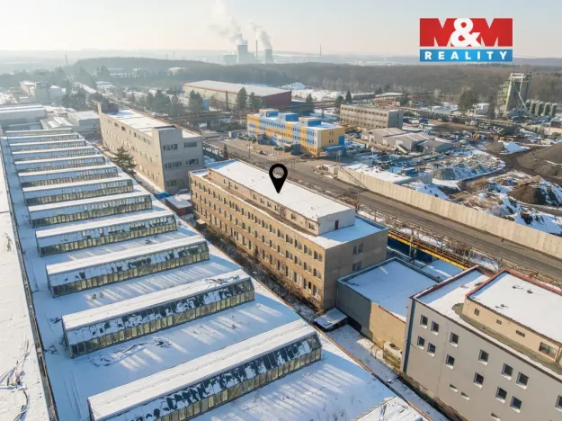 Prodej výrobních prostor, Kladno, Buštěhradská, 2602 m2