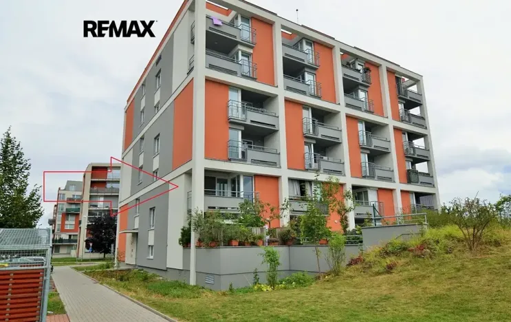 Pronájem bytu 1+kk, Praha - Zličín, Sazovická, 35 m2