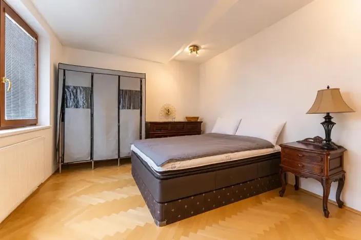 Pronájem rodinného domu, Praha - Nebušice, Nad Želivkou, 262 m2