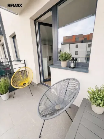 Pronájem bytu 1+kk, Praha - Letňany, Škrábkových, 33 m2