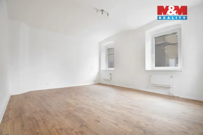 Pronájem bytu 1+1, Benešov nad Ploučnicí, Palackého, 40 m2