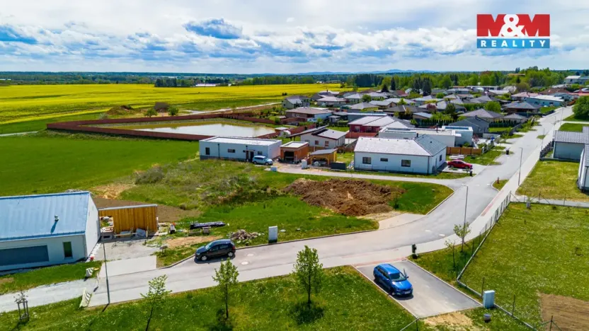 Prodej pozemku pro bydlení, Lišov, 820 m2