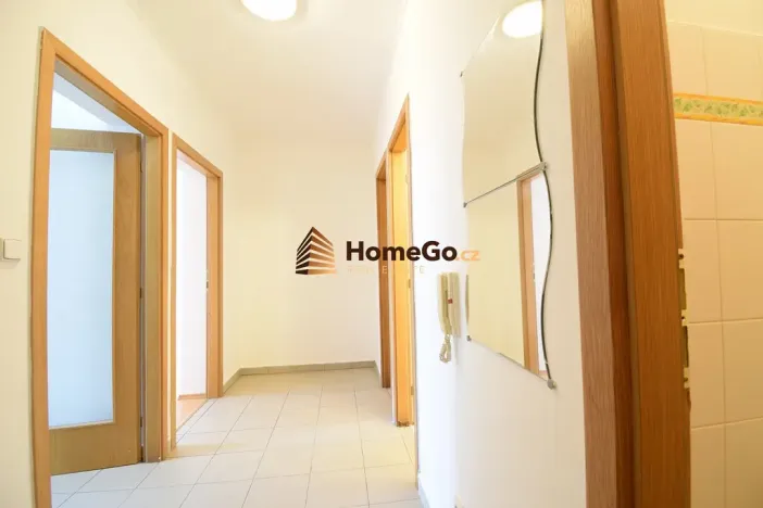 Pronájem bytu 1+kk, Praha - Troja, K Haltýři, 55 m2