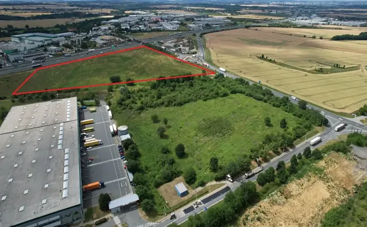 Pronájem komerčního pozemku, Praha, 500 m2