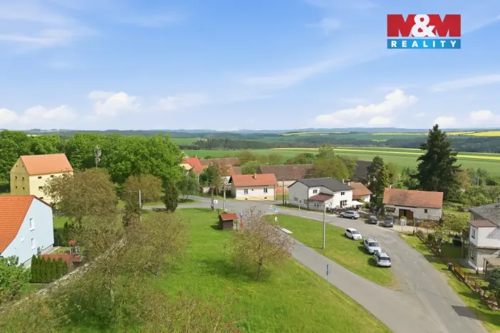 Prodej pozemku pro bydlení, Břežany, 8048 m2