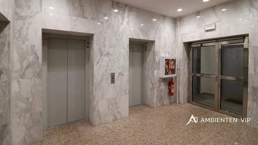Pronájem bytu 1+kk, Brno, Kobližná, 53 m2