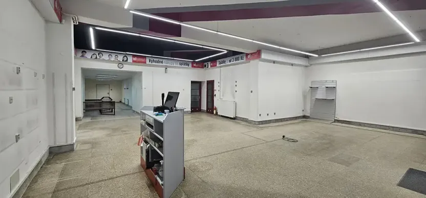 Pronájem obchodního prostoru, Letovice, Masarykovo náměstí, 100 m2