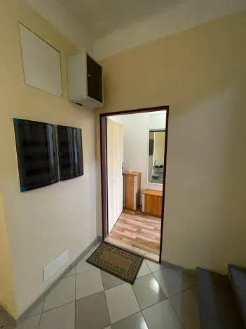 Pronájem bytu 1+1, Plzeň, Karlovarská, 33 m2