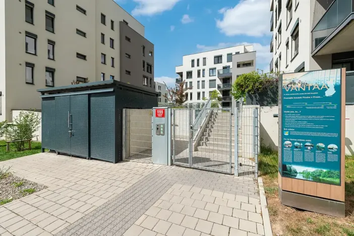 Pronájem bytu 2+kk, Praha - Hloubětín, Waltariho, 57 m2