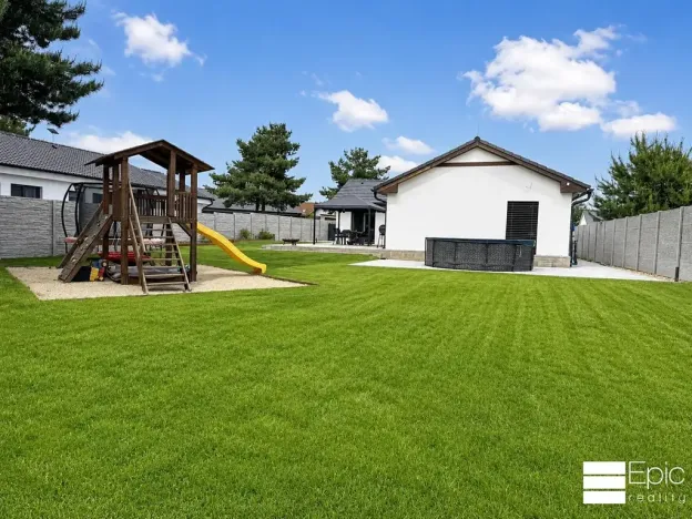 Prodej rodinného domu, Tišice, Na ladech, 135 m2