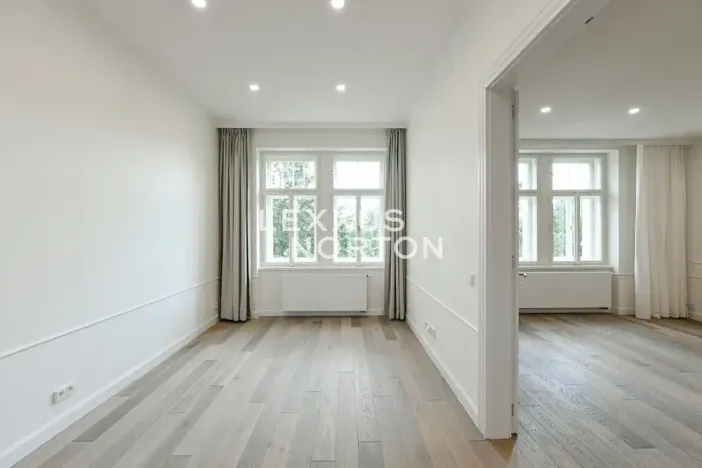 Pronájem bytu 4+kk, Praha - Vinohrady, náměstí Jiřího z Poděbrad, 107 m2