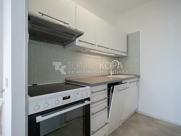 Pronájem bytu 2+kk, Praha - Bohnice, Poznaňská, 44 m2