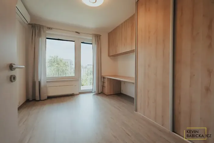 Pronájem bytu 3+kk, Brno, Kosmova, 95 m2