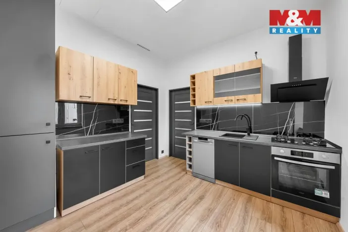 Pronájem bytu 2+1, Děčín - Děčín I-Děčín, Labská, 63 m2
